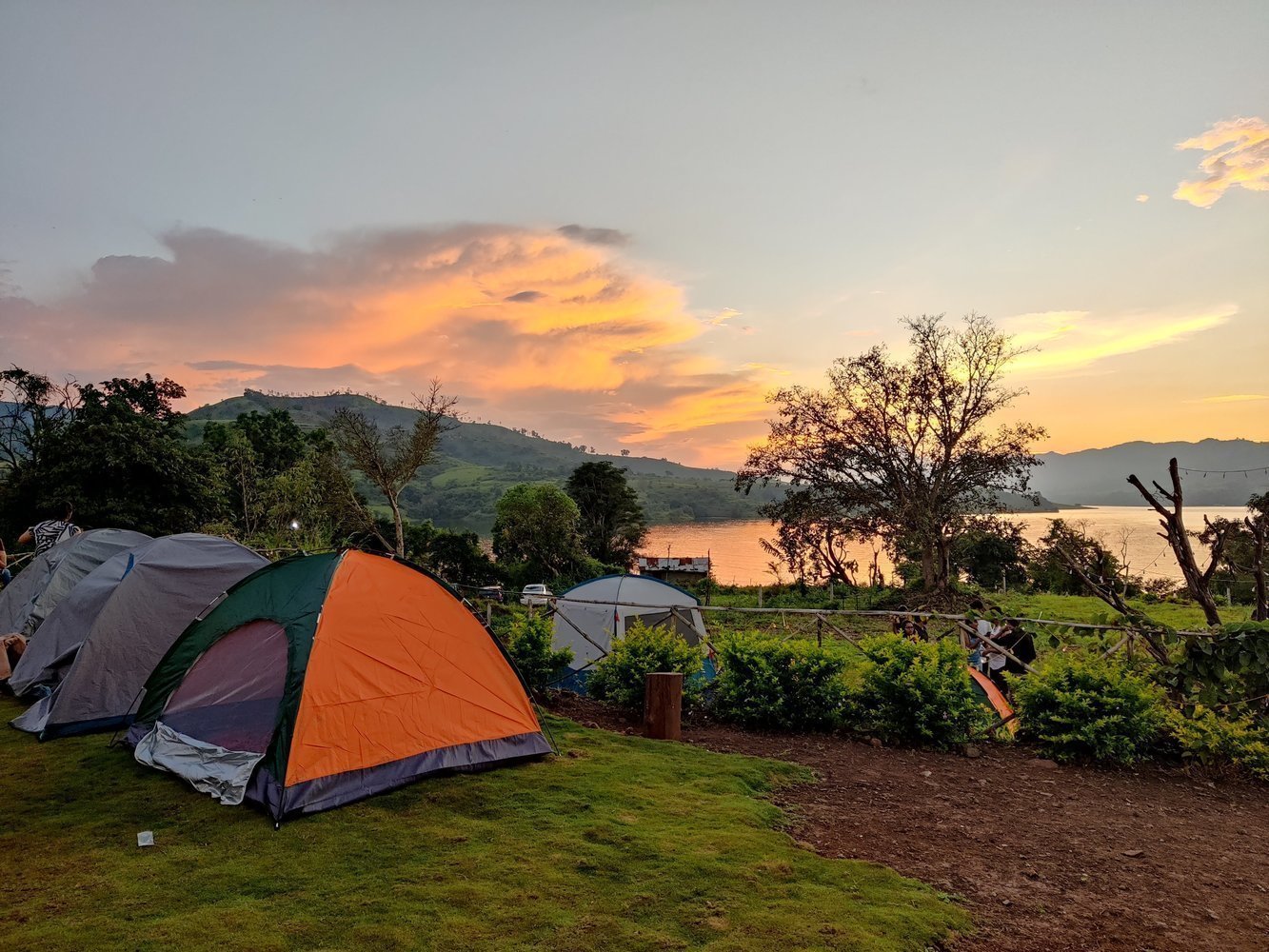 https://www.treksandtrails.org/system/images/000/649/719/54fa14ca9685bf1849283825fc2d041f/banner/camping-in-maharashtra.jpg?1671721740